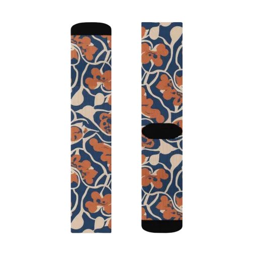 Sienna Bloom on a Socks