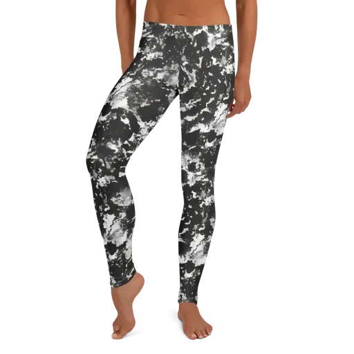 Monochrome Rift on a Leggings