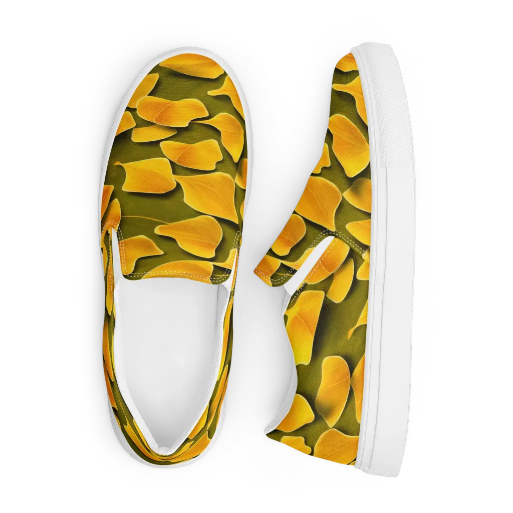 Autumn Relic on Men's Slip-On Canvas Shoes — Front