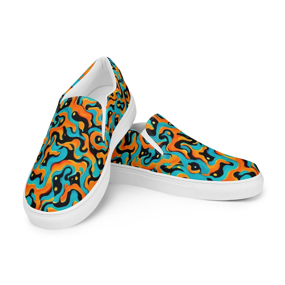 Voltage Wave on Women's Slip-On Canvas Shoes — Left Front
