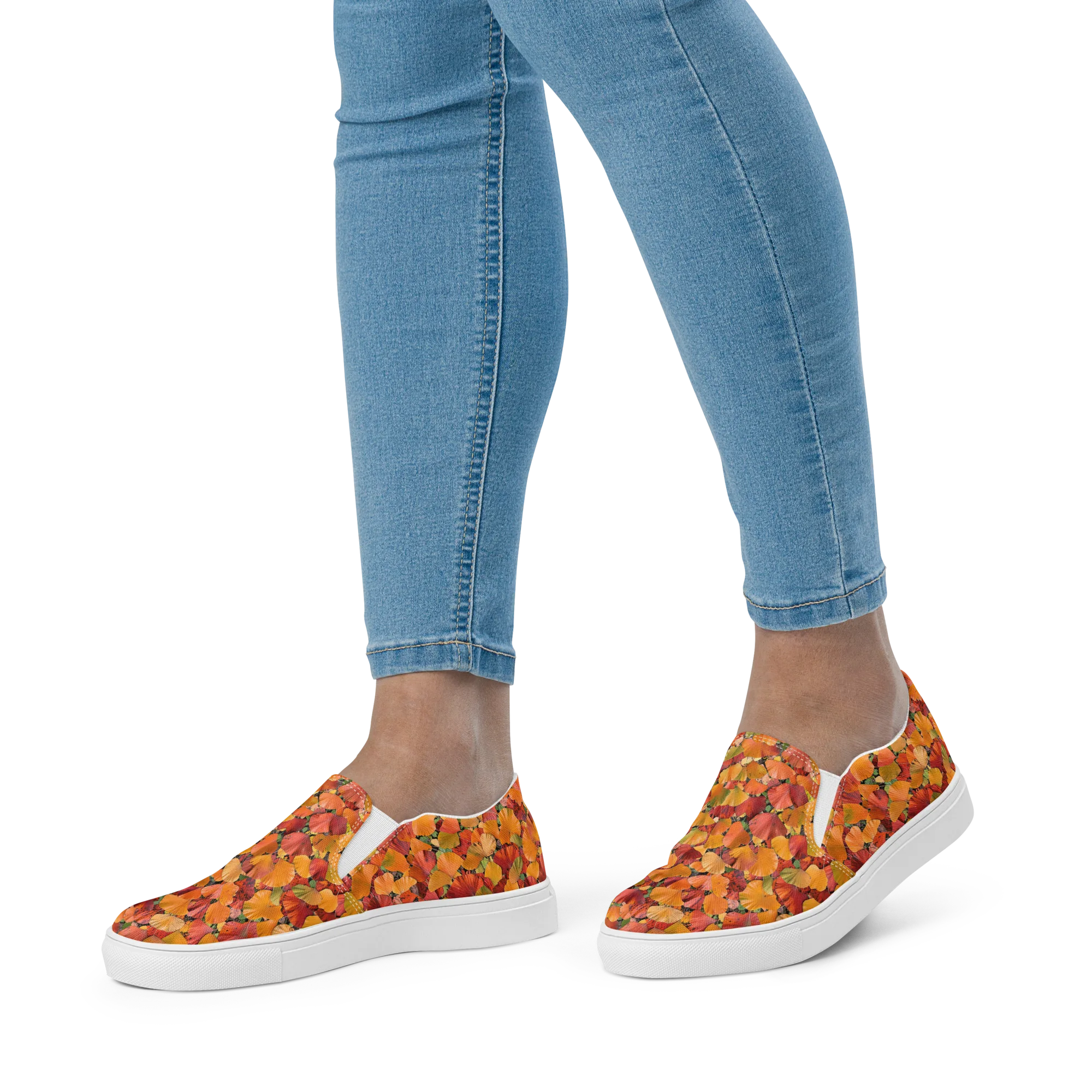 Autumn Fan Dance on Women's Slip-On Canvas Shoes — Front