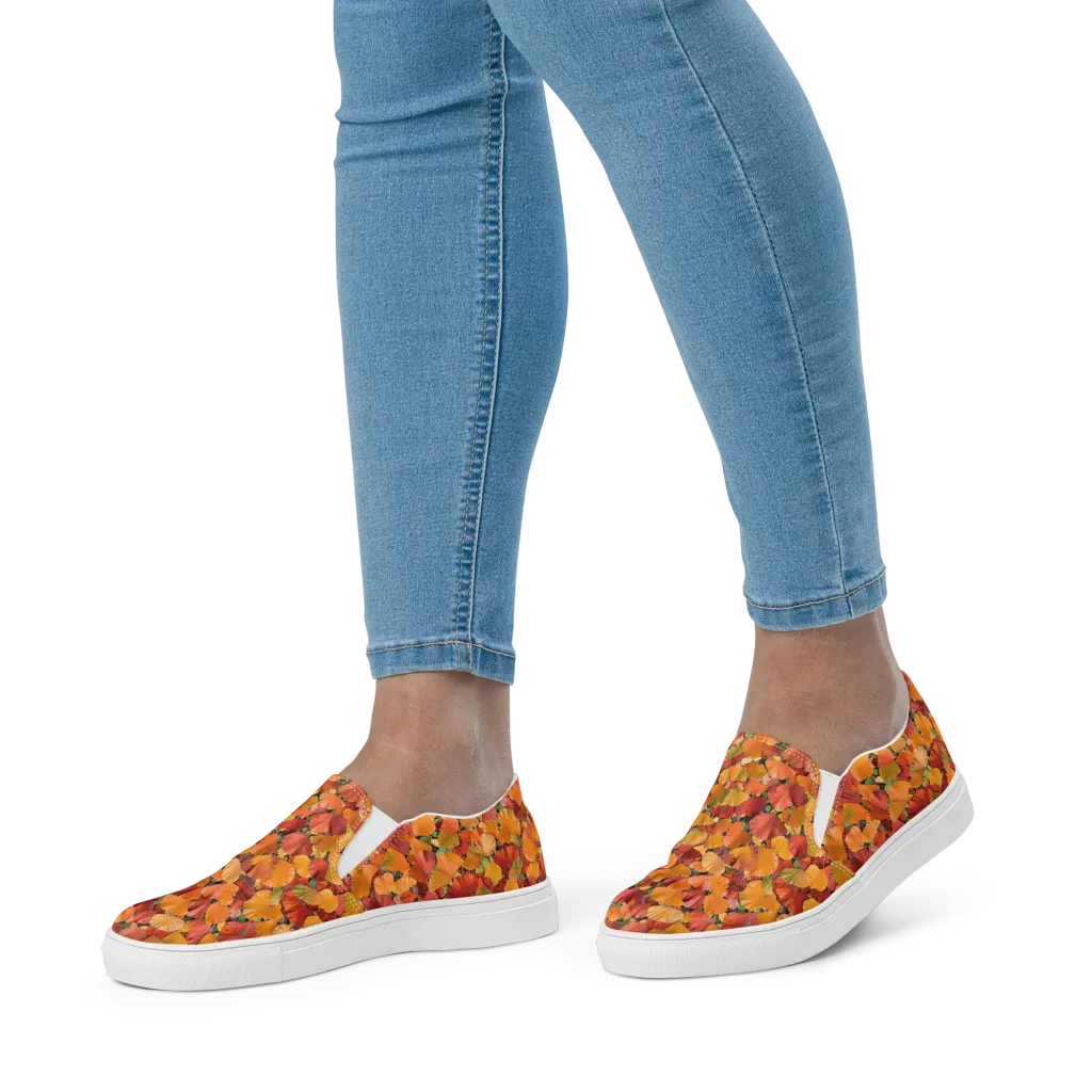 Autumn Fan Dance on Women's Slip-On Canvas Shoes — Front
