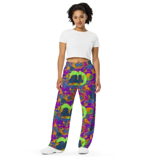 Vivid Bioform on a Wide-Leg Pants