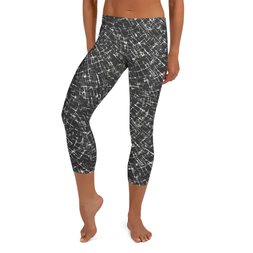 Obsidian Crackle on a Capri Leggings