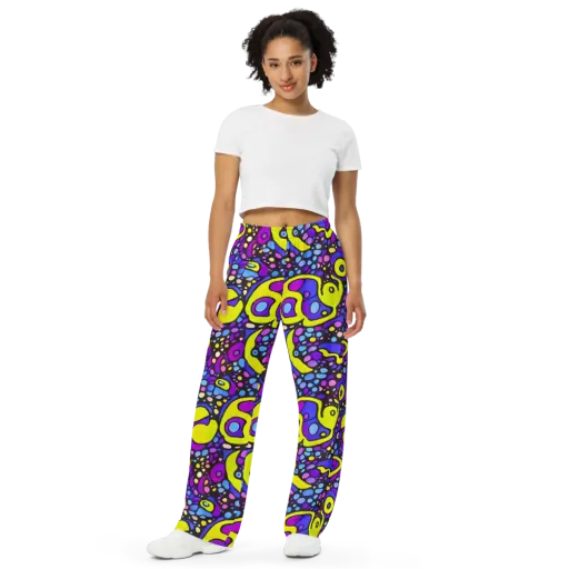 Chromatic Orbits on a Wide-Leg Pants