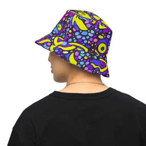 Chromatic Orbits on a Reversible Bucket Hat