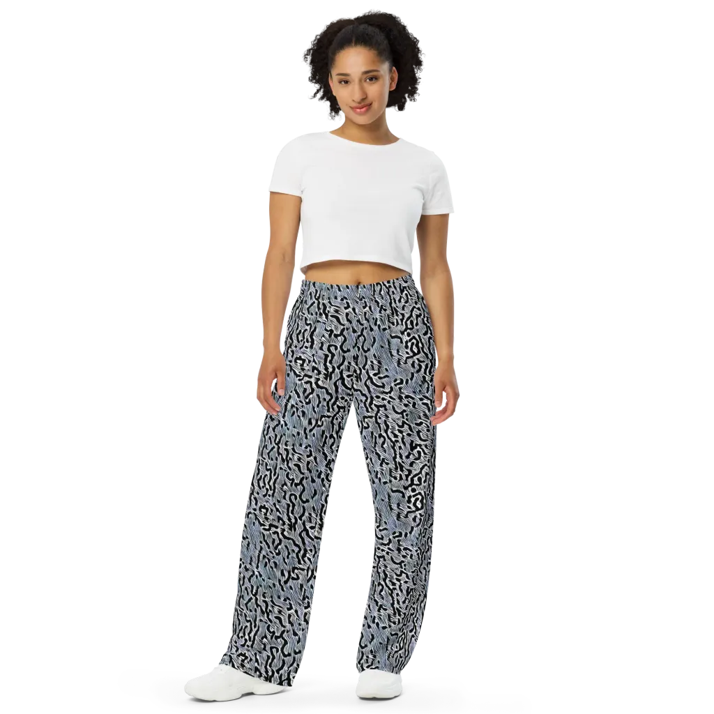 Noir Zebra on Wide-Leg Pants — Front