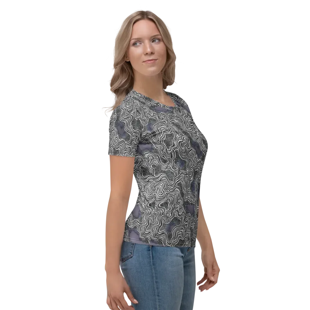 Sinuous Static on Women's Crew Neck T-Shirt — Right