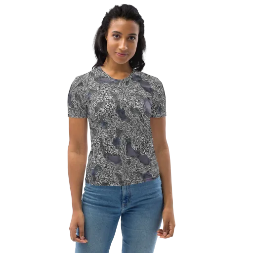 Sinuous Static on a Women's Crew Neck T-Shirt