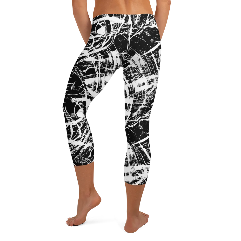 Noir Frond on Capri Leggings — Back
