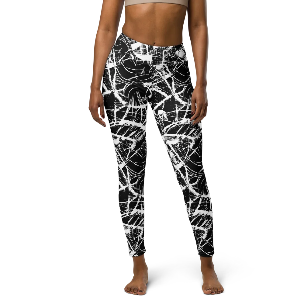 Noir Frond on Yoga Leggings — Front