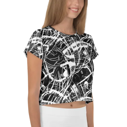 Noir Frond on a Crop Tee