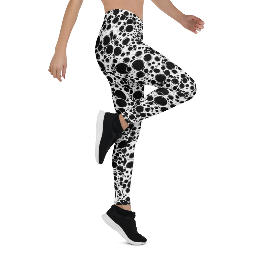 Obsidian Bubble on Leggings — Right
