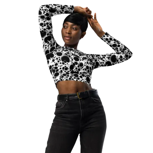 Obsidian Bubble on a Long Sleeve Crop Top