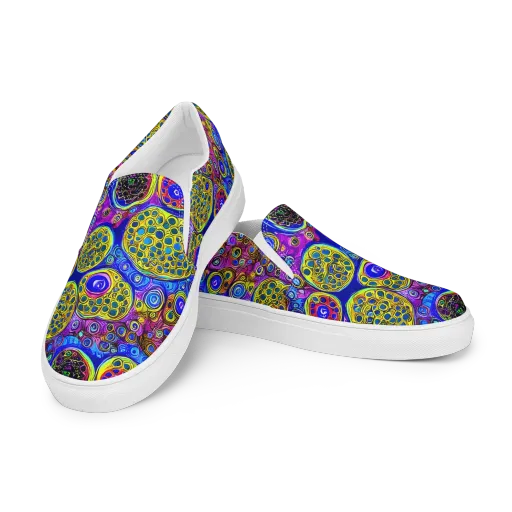 Electric Pomegranate on a Women's Slip-On Canvas Shoes