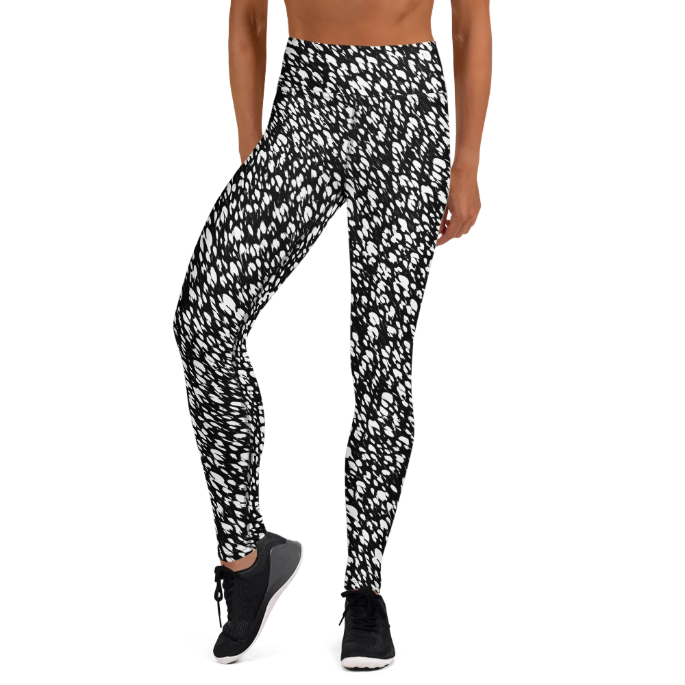 Noir Static on Yoga Leggings — Front