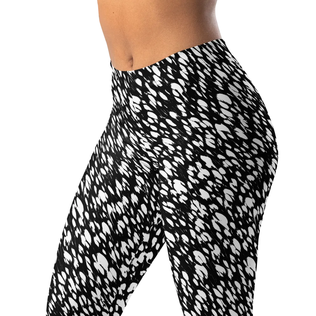 Noir Static on Leggings — Left Front