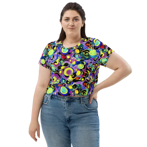 Surreal Current on a Crop Tee