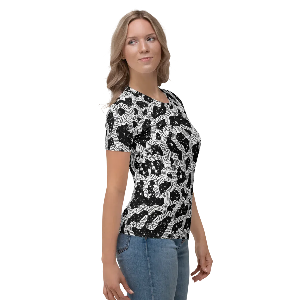 Inkstone Circuit on Women's Crew Neck T-Shirt — Right