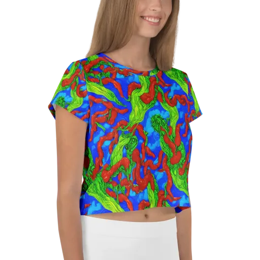 Pepper Voltage on a Crop Tee