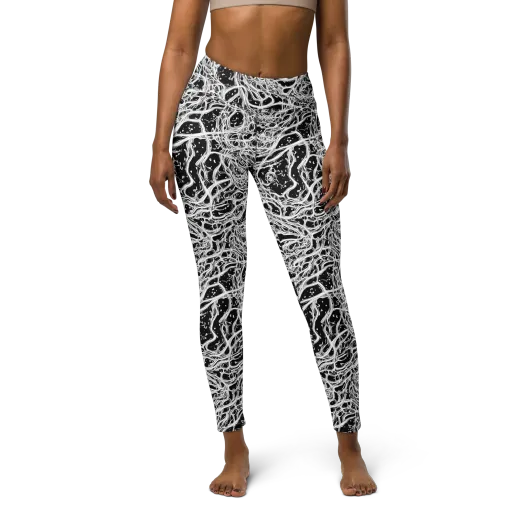 Black Thorn Tangle on a Yoga Leggings