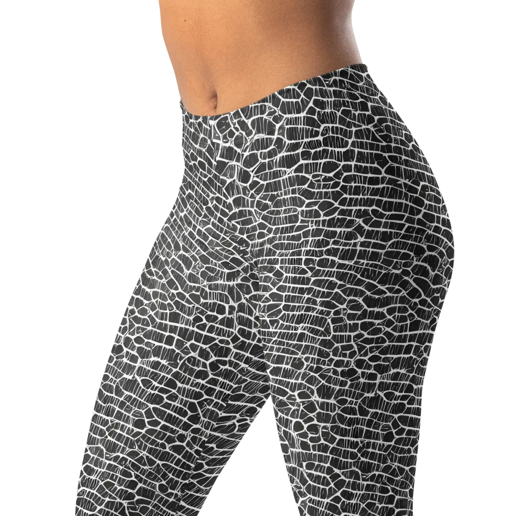 Obsidian Vein on Leggings — Left Front