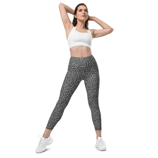 Lacquer Grid on a Leggings with Pockets