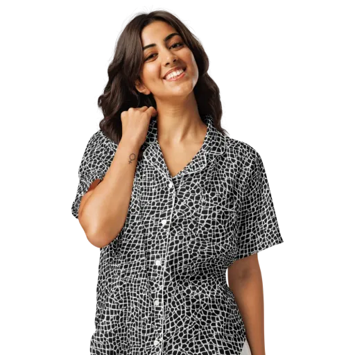 Lacquer Grid on a Women's Short Sleeve Pajama Top