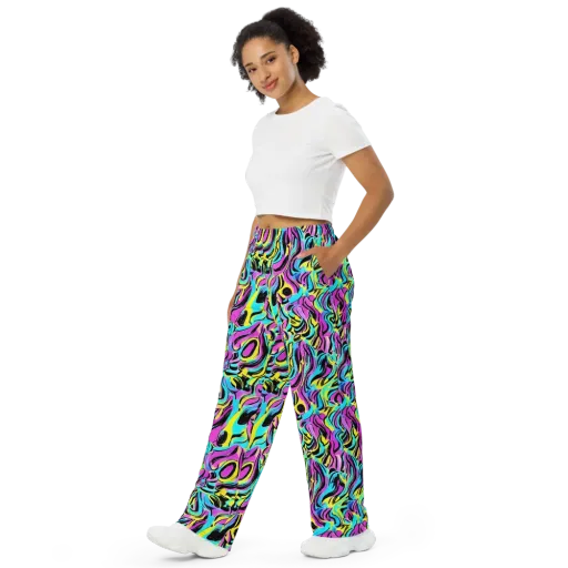 Plasma Twist on a Wide-Leg Pants