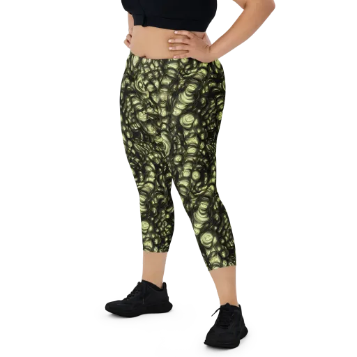 Mossfire on a Capri Leggings