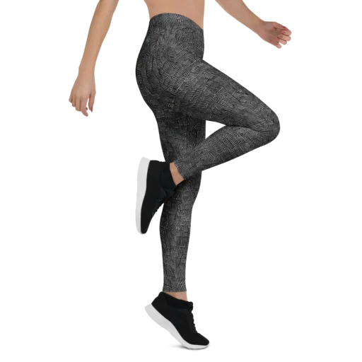 Noir Weave on a Leggings