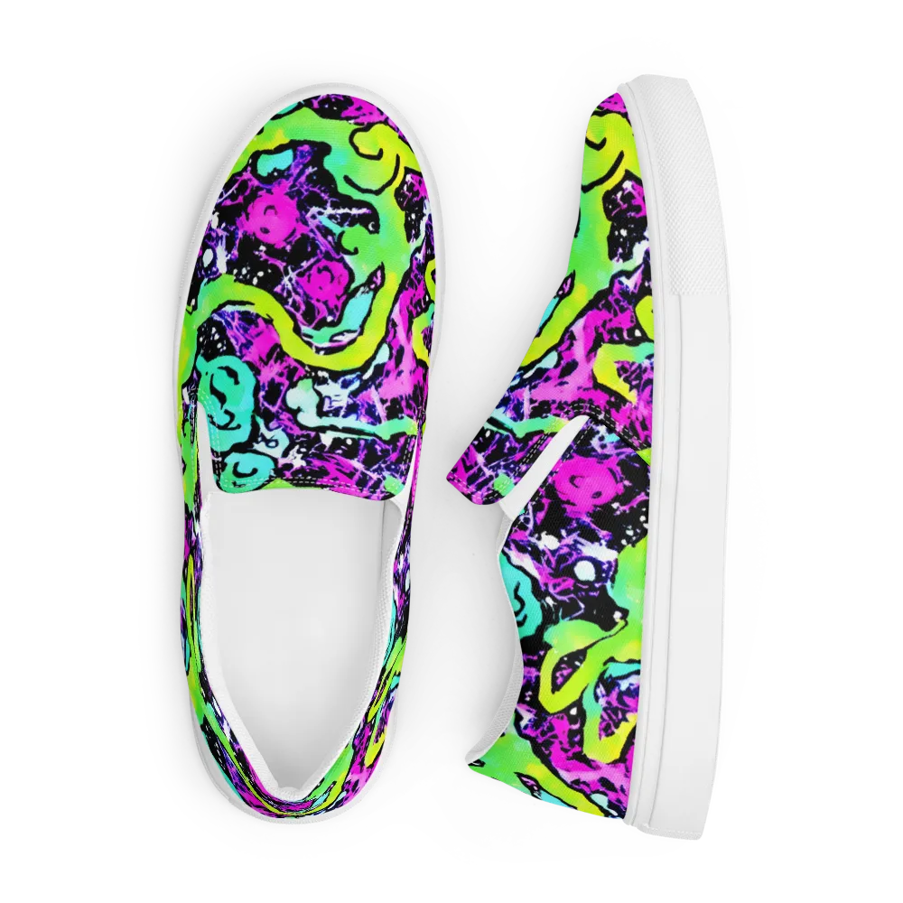 Psychedelic Stampede on Men's Slip-On Canvas Shoes — Front