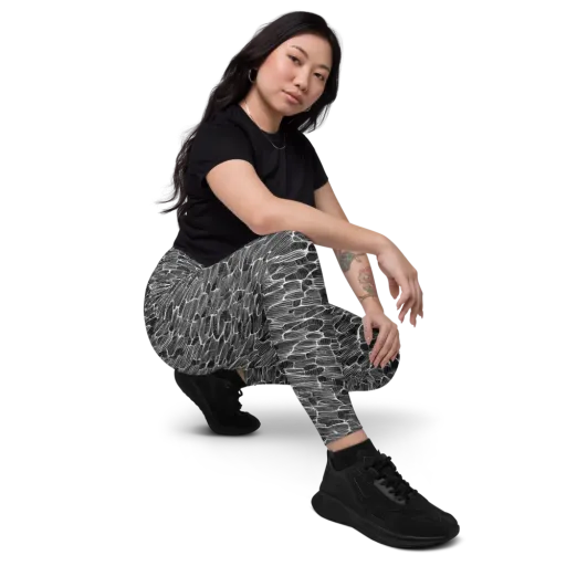 Noir Drift on a Leggings with Pockets