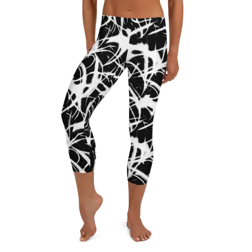 Black Thorn on a Capri Leggings