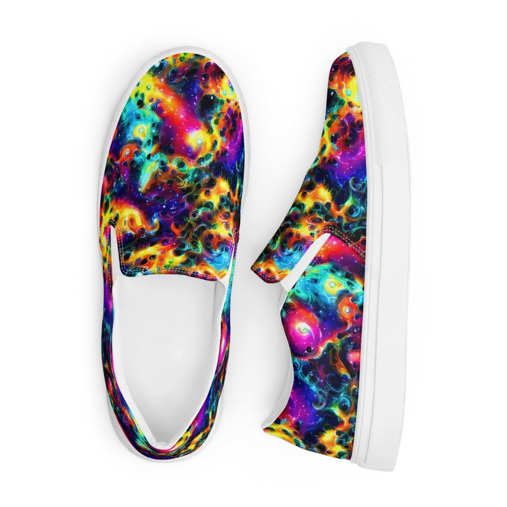 The Chromatic Tide on Men's Slip-On Canvas Shoes — Front