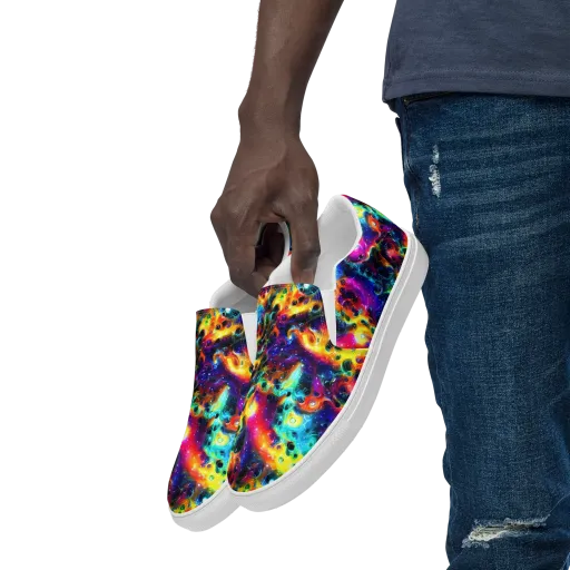 The Chromatic Tide on a Men's Slip-On Canvas Shoes