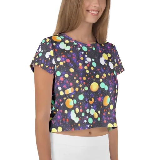 Orbit Pop on a Crop Tee