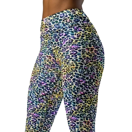 Midnight Mineral on a Yoga Leggings