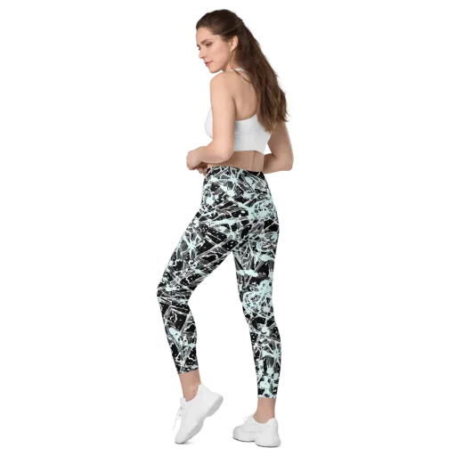 Polar Static on a Leggings with Pockets