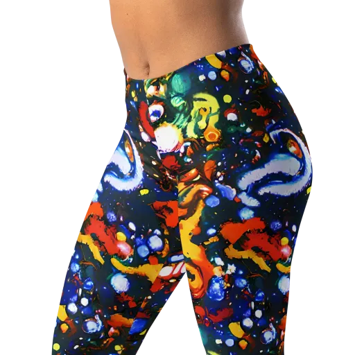 Orchid Voltage on a Leggings