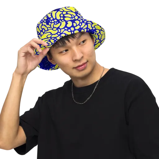 Lemon Liquefaction on a Reversible Bucket Hat