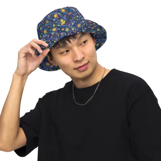 Starry Vortex on a Reversible Bucket Hat