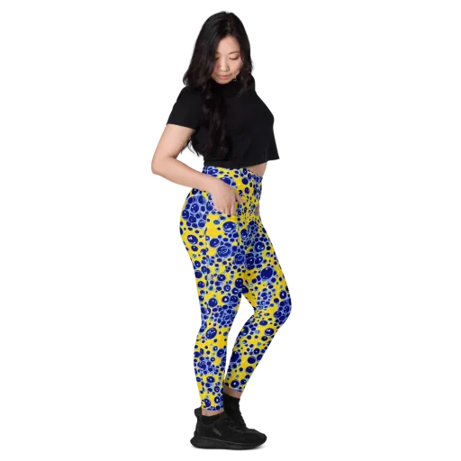 Cobalt Fizz on a Leggings with Pockets