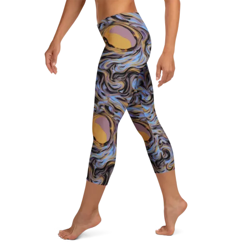 Sapphire Smoke on a Capri Leggings