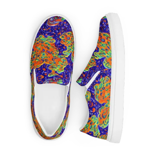 Blue Flame Bloom on a Men's Slip-On Canvas Shoes