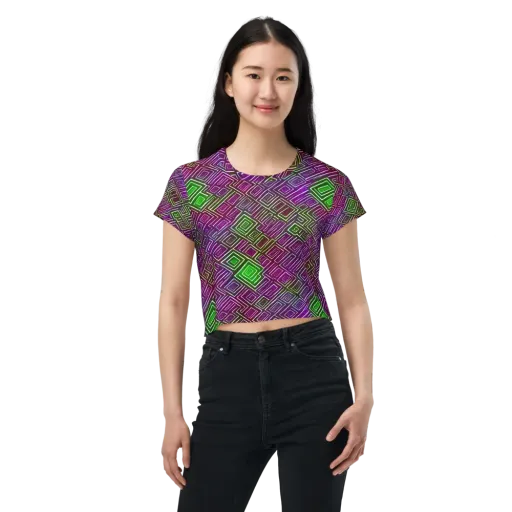 Chromatic Riddle on a Crop Tee