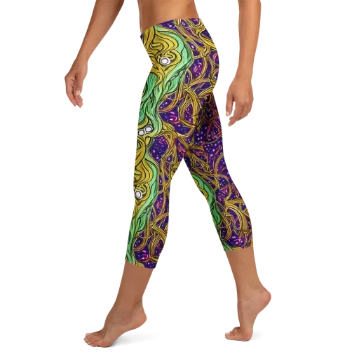 Violet Gilded Maze on a Capri Leggings