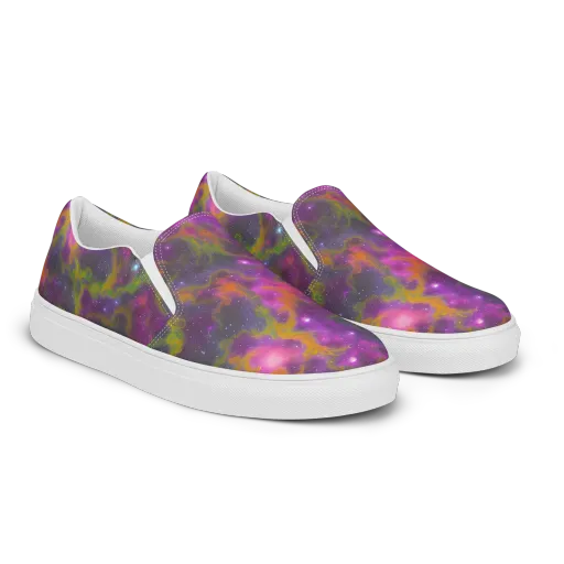 Orchid Cosmos on a Men's Slip-On Canvas Shoes