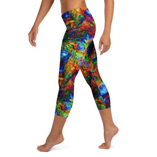 Hypercolor Tangle on a Capri Leggings