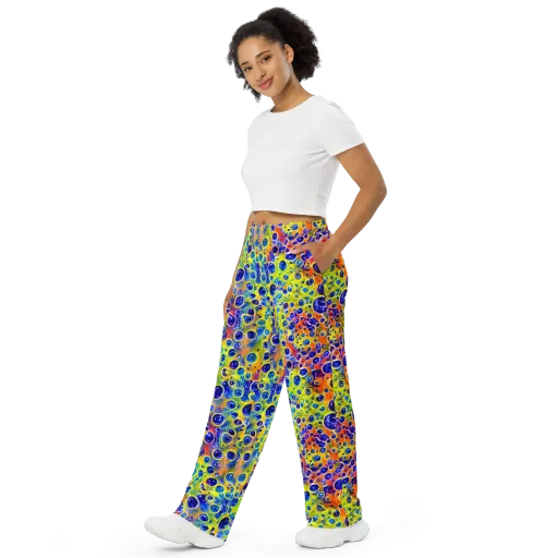 Electric Bubbles on a Wide-Leg Pants